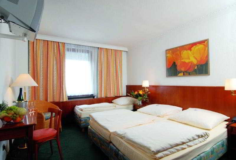 Hotel Amba München Kültér fotó